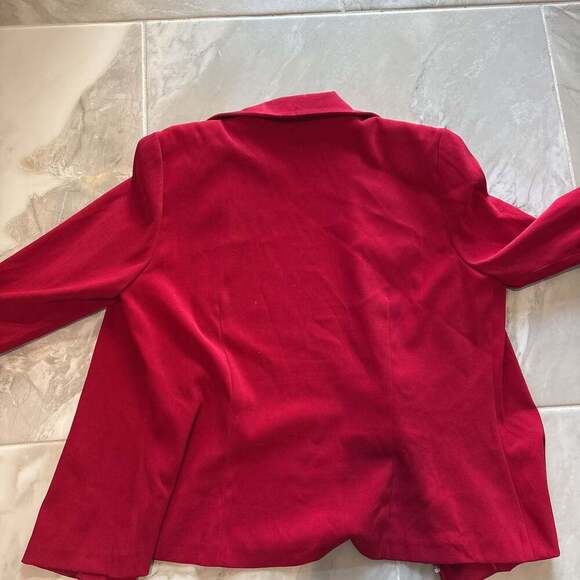 Vintage I.N. Studio Red Long Sleeve Zip-Up Jacket with Collar and shoulder pads - Picture 5 of 5